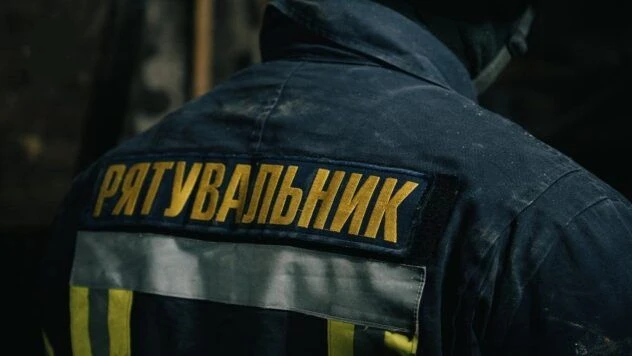Вибухи у Києві: є влучання в адмінбудівлю та 9-поверховий будинок